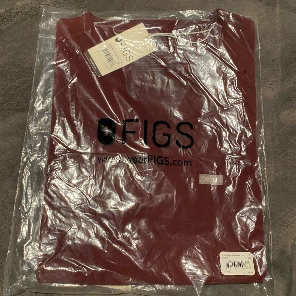 Brand New Casma Figs Top L